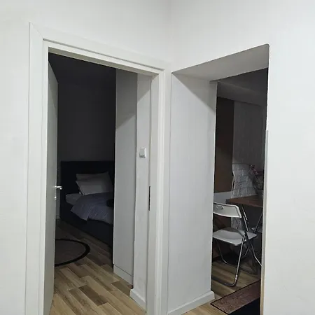 Main Apartment Pazari I Ri 1 Daire *