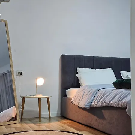 Main Apartment Pazari I Ri 1 Tiran