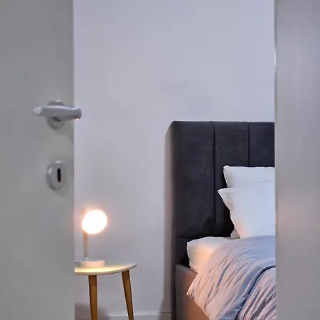 Main Apartment Pazari I Ri 1 Tiran