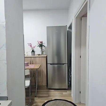 Main Apartment Pazari I Ri 1 Daire Tiran