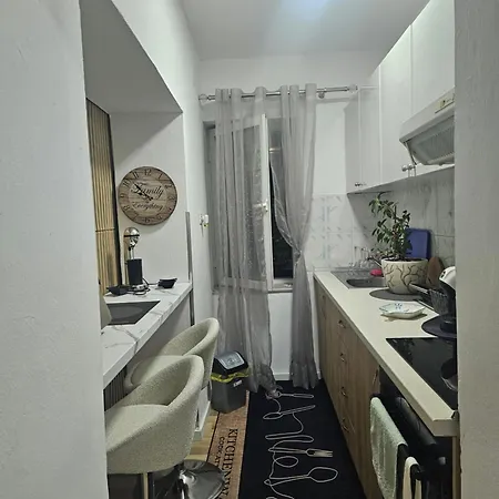 Main Apartment Pazari I Ri 1 *
